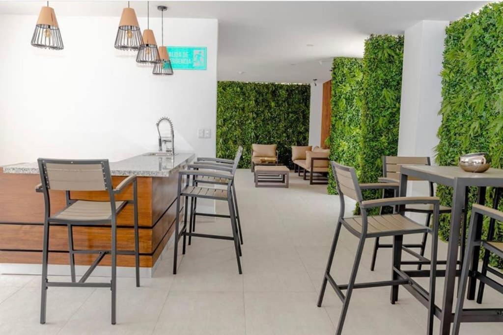 Moderno Y Acogedor Condominio En Zona Exclusiva ซานเปโดร ซูลา ภายนอก รูปภาพ